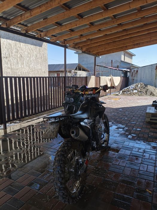 Эндуро 250,торг уместен
