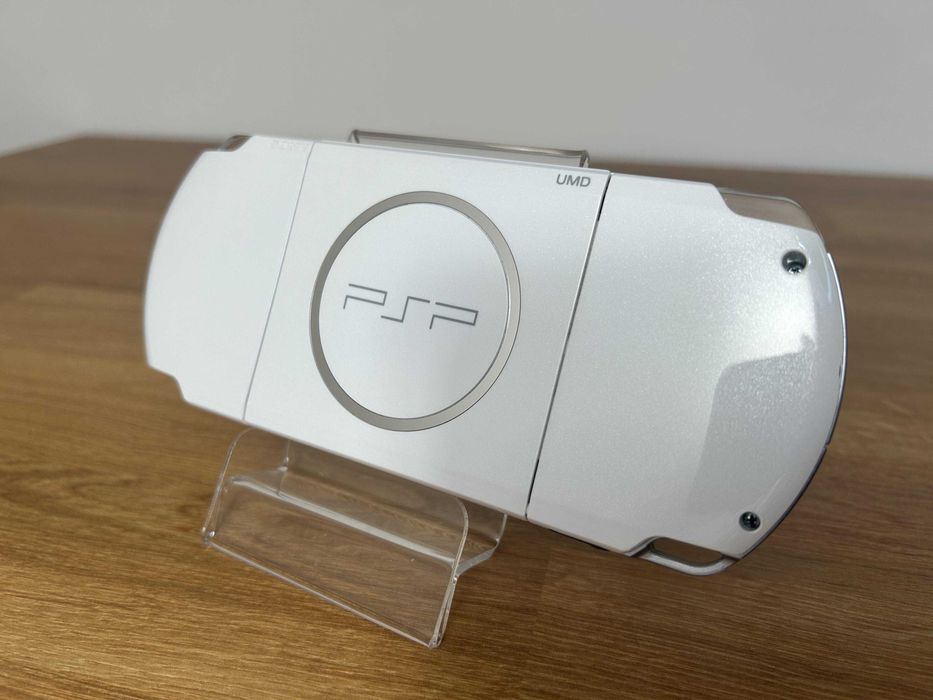 PSP 3000 Mystic Silver modată — editie rara, garantie 12 luni — Japonia