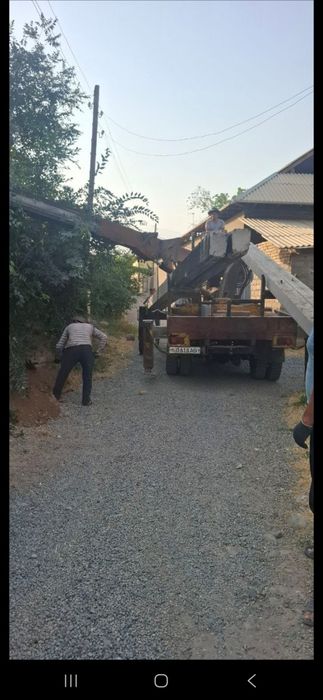 Buravoy kran sotiladi