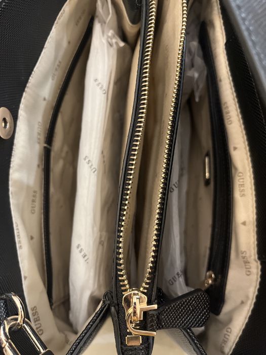 Guess Сумка (куплена в Германии)