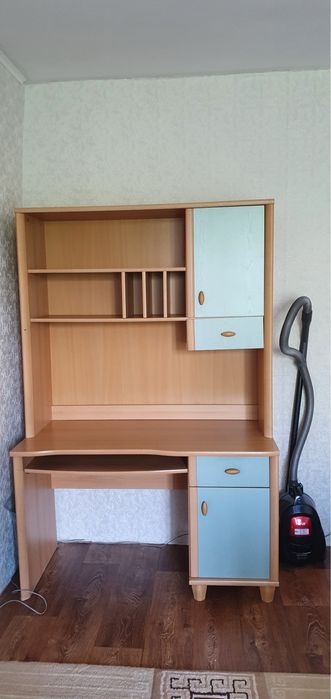 Продам рабочий стол