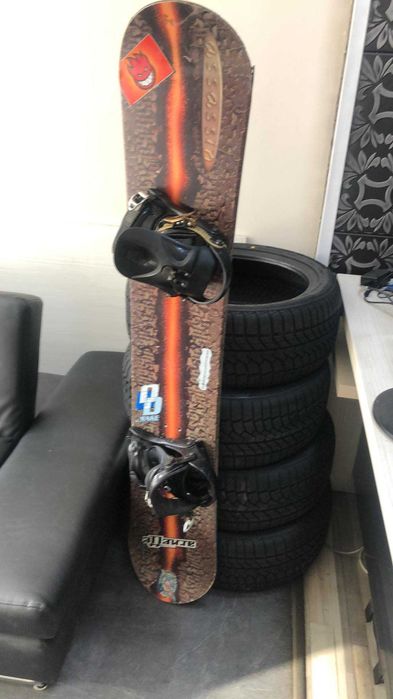 Продавам сноуборд