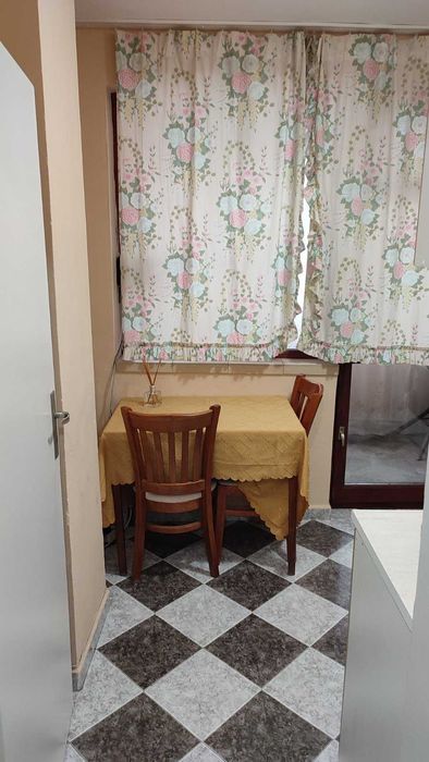 Под НАЕМ гарсониера жк "ЧАЙКА"