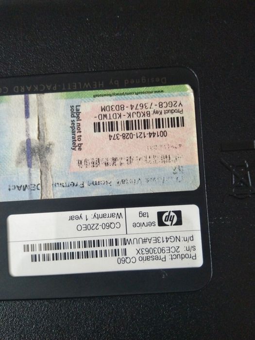 Vând laptop Compaq-Presario CQ 60!