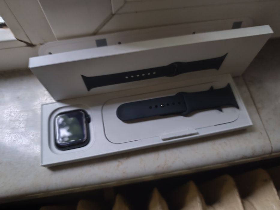 Apple watch se 3 nou cu factura activa predarea personala in București nu fac schimburi