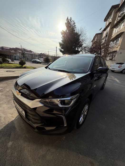 Tracker 2 LS/ срочно продается