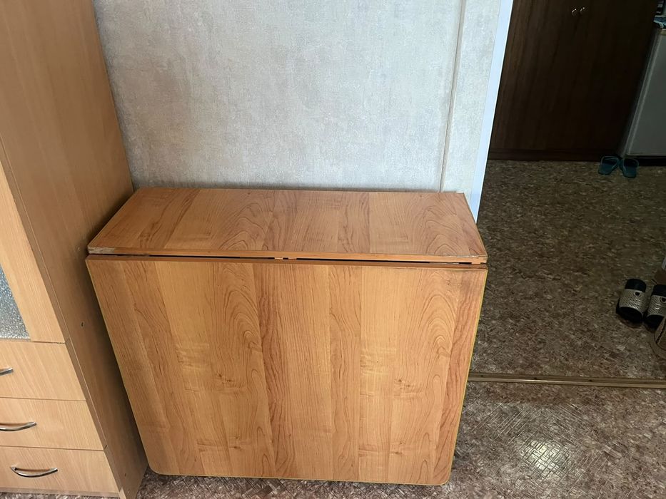 Стол раскладной б/у