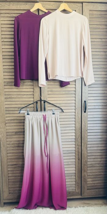 Пола и два броя блузи