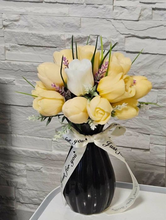 Букет от ароматни сапунени цветя