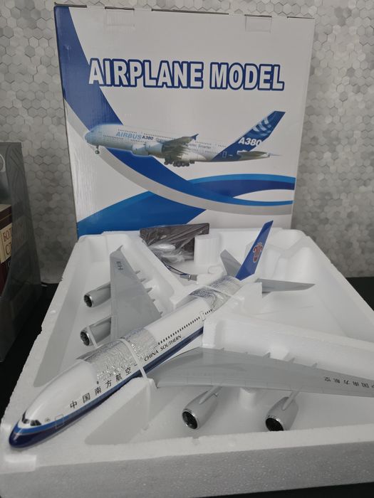 A 380 модель самолёта