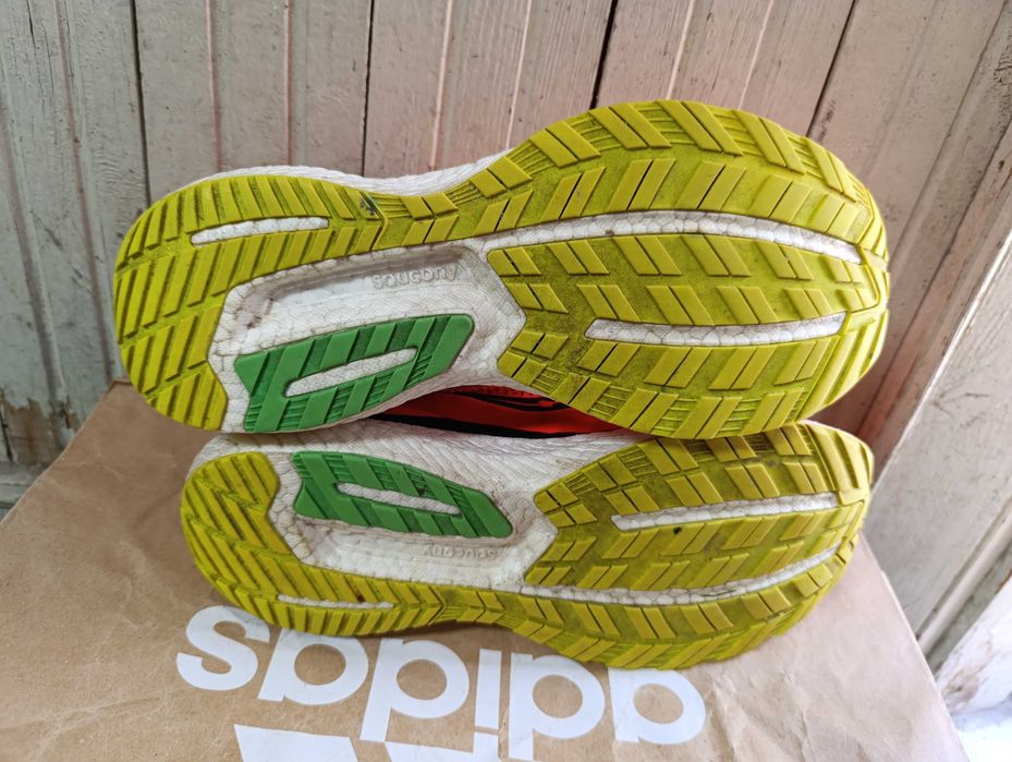 ''Saucony Triumph 18 ''оригинални мъжки маратонки 43 номер