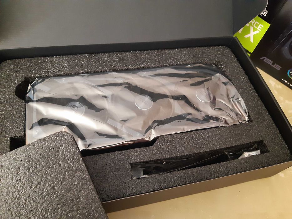 ASUS Rog Strix RTX 3060 12GB GDDR6 GPU