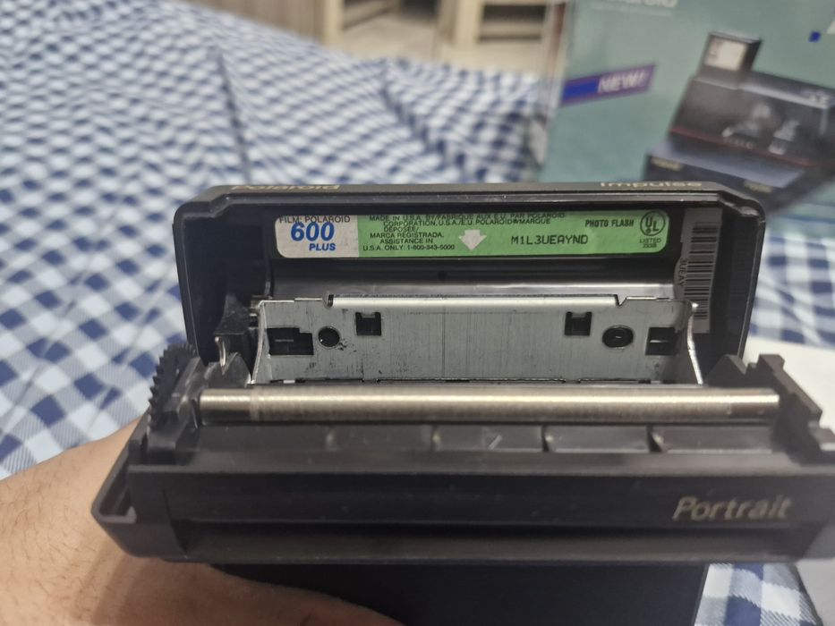 Фотоаппарат Polaroid impulse portrait