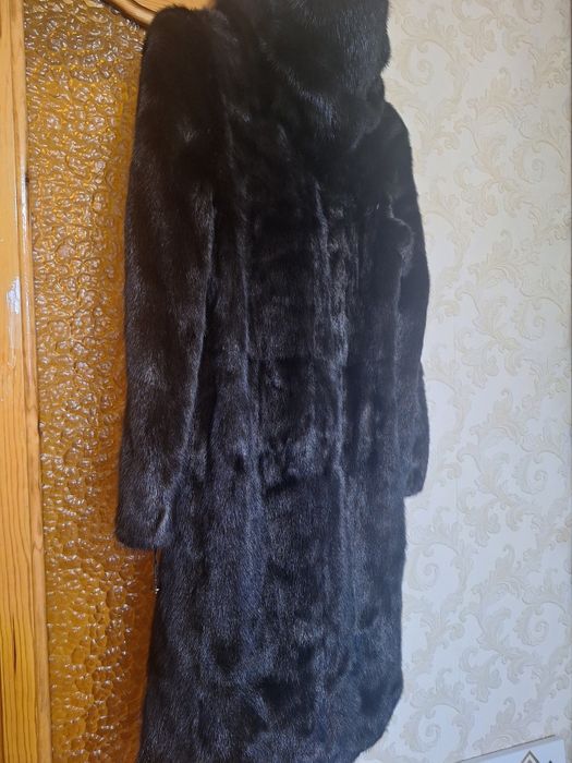 Продам шубу р 44-46