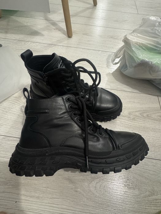 Ботинки 37 размер