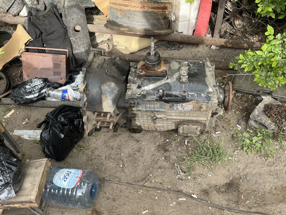Продам кпп Камаз 141 ураловская