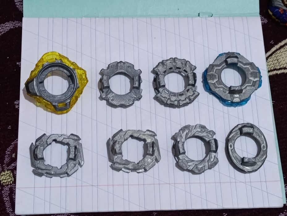 Бейблейд продам бейблейд