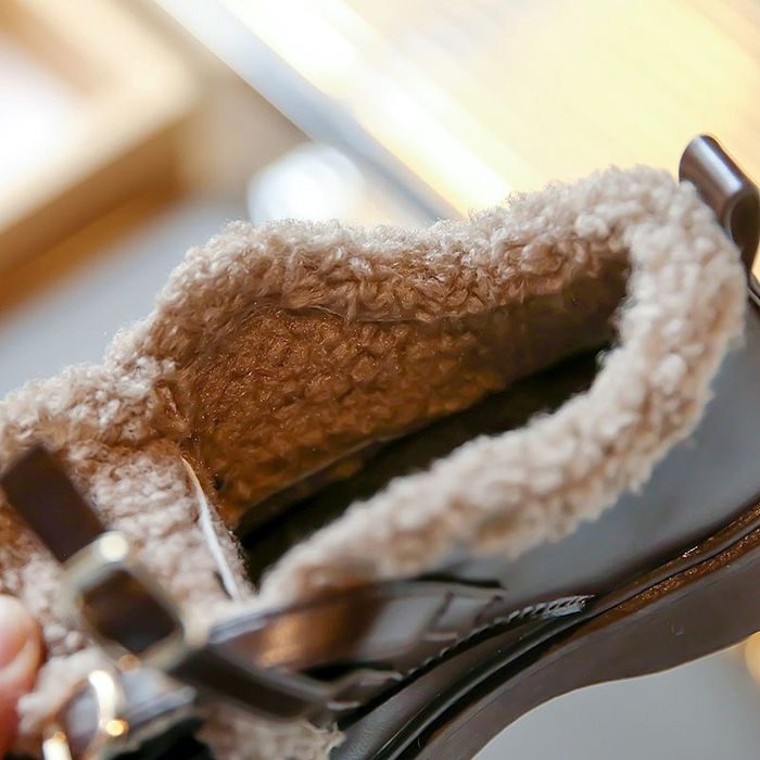 Туфли на девочку