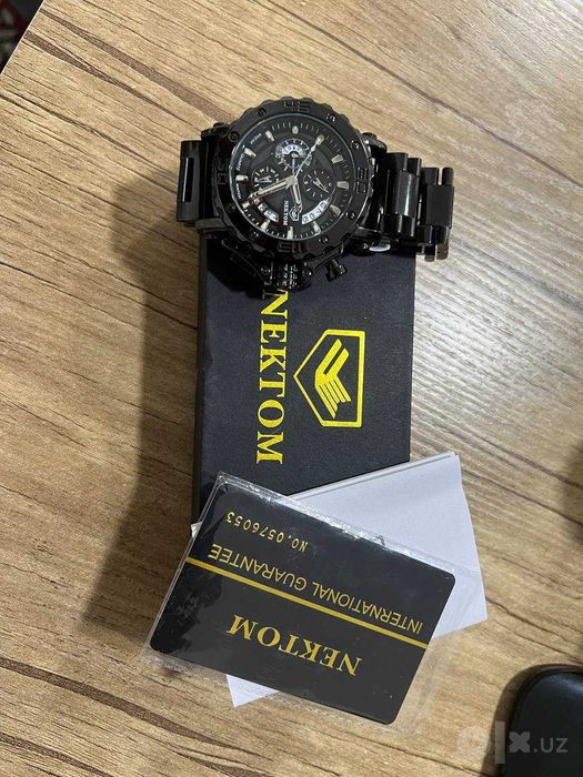 NEKTOM kvarts erkaklar soati