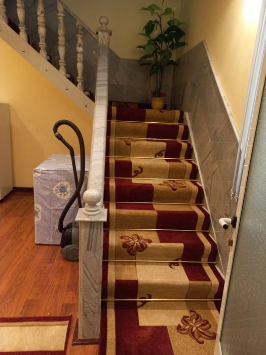 Участка Эркатой боғчани оркасида срочно сотилади 2-этаж 8-сотих