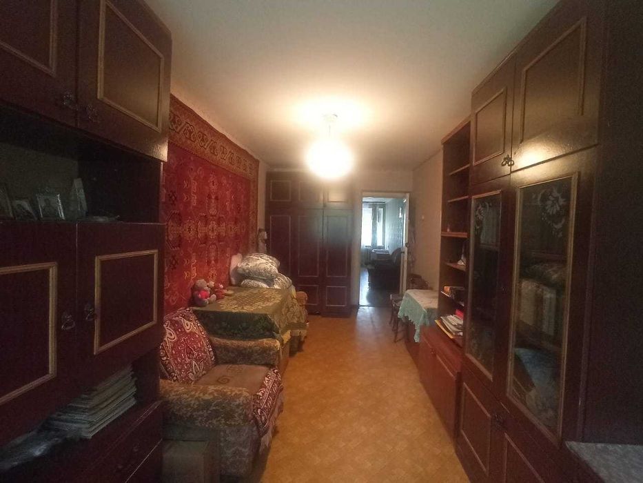 Продам  3 ком квартиру в Центр