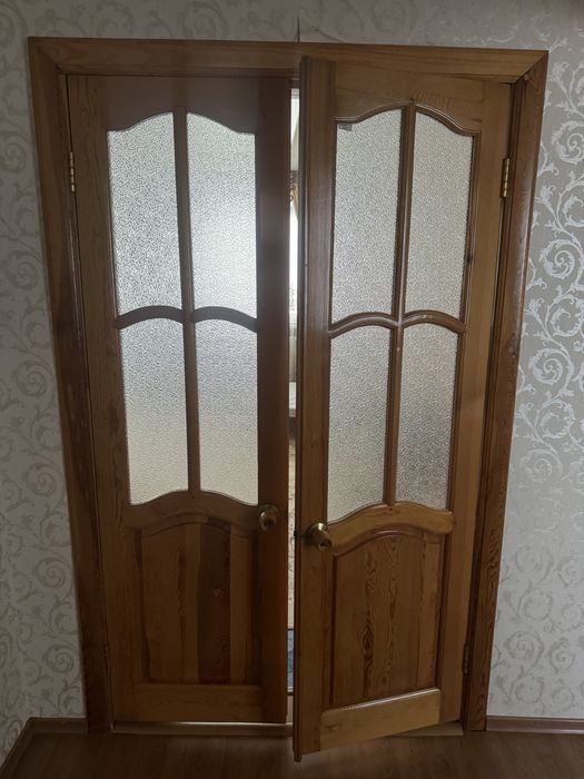 Продам двери в хорошем состояний