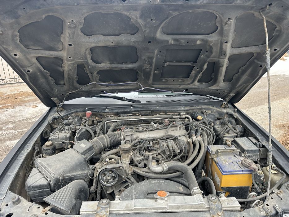 Mitsubishi montero sport,2000года