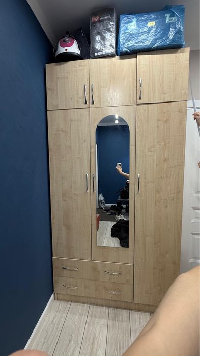 Продам шкаф в прихожую/спальню/детскую