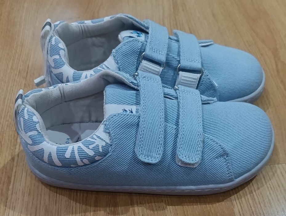 Нови боси обувки