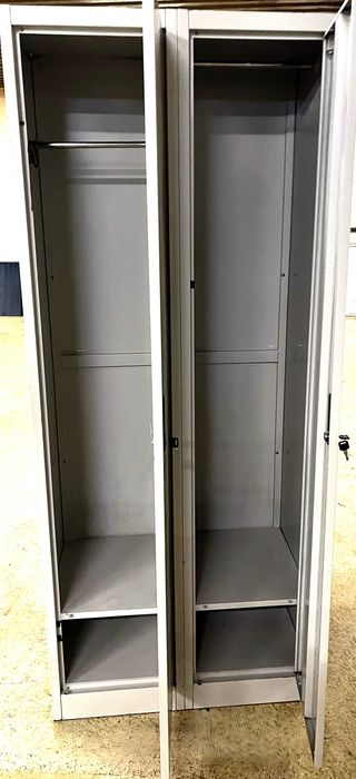 Метални гардероби / шкафчета за работни дрехи