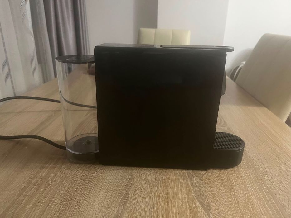 Espressor Nespresso Essenza Mini Piano Negru C30
