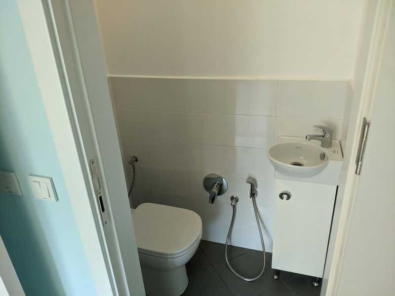 Дава се под наем Тристаен апартамент в София, Малинова долина - 90 кв.м за 899 € - Снимка #8