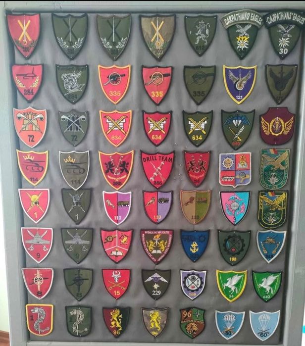 Embleme militare