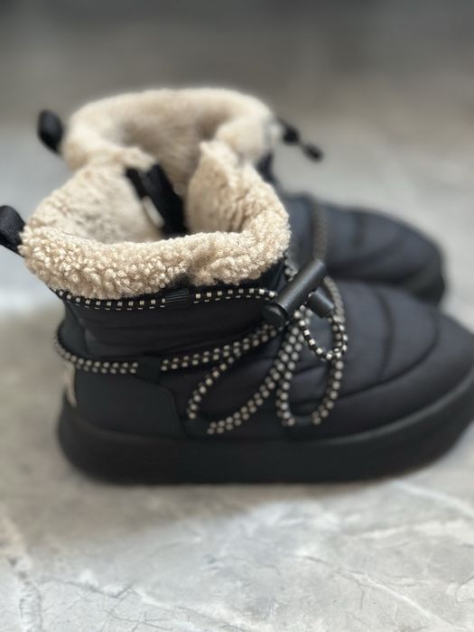 Продам ботинки детские Zara
