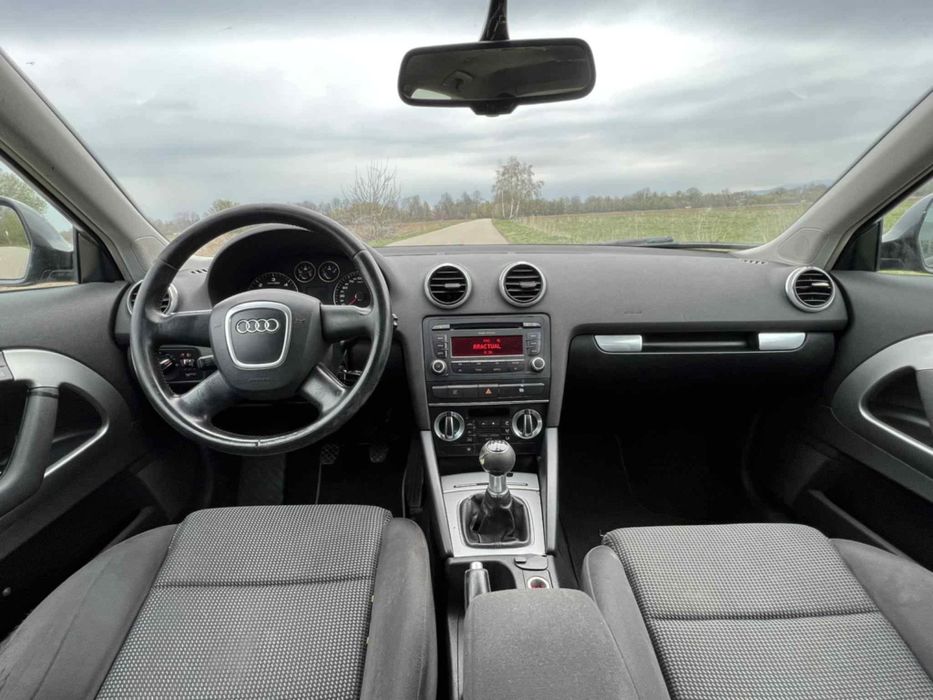 Audi A3 2009  1.9 tdi variante doar moto