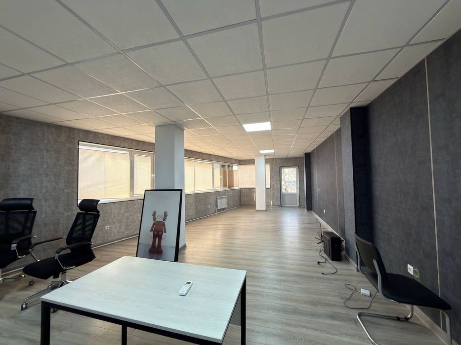 Аренда под офис 55м2 Лабзак! Вдоль Дороги! 825$