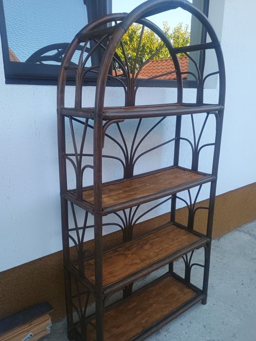 Raft decorativ pentru interior