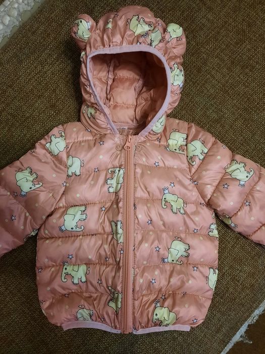 Продам детскую куртку