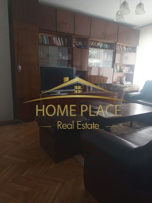 Дава се под наем Тристаен апартамент в Варна, ХЕИ - 70 кв.м за 458.49 € - Снимка #1