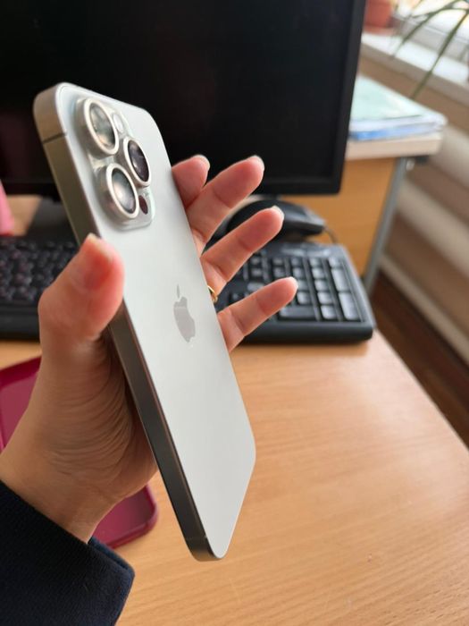 IPhone 15 pro Max 256 gb