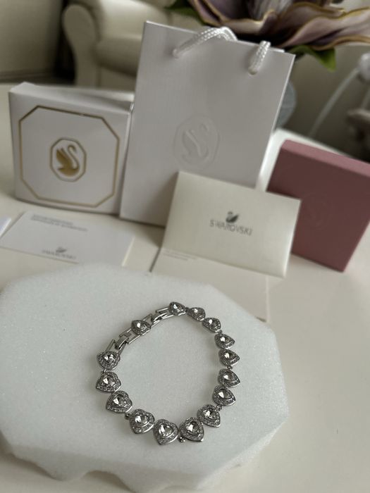 Brata Swarovski hearts