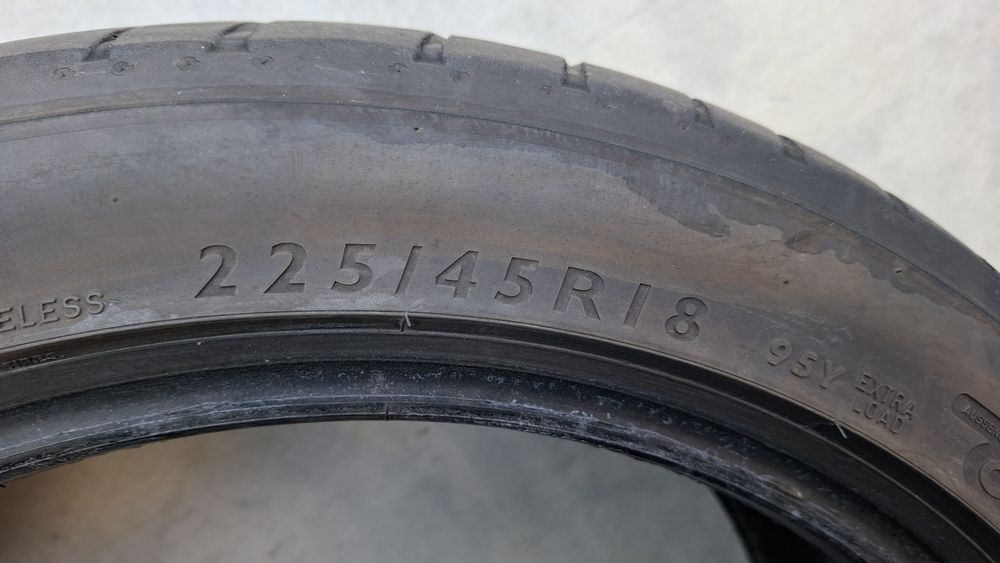 Летни гуми 225 45 18 Dunlop