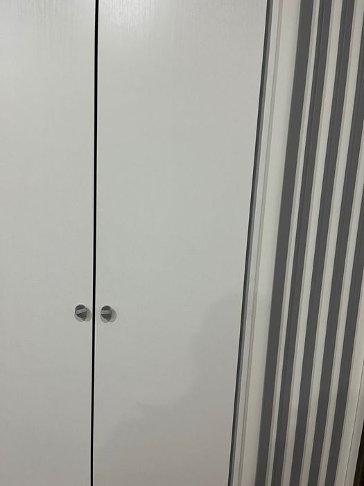 Шкаф в прихожую.