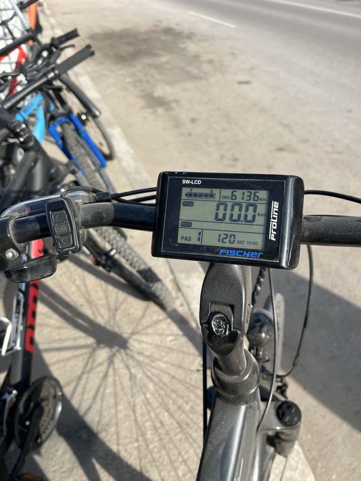 Продавам спешно FISCHER