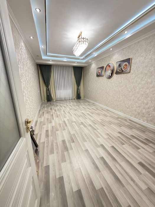 Сдам в аренду 3 комнаты + большой холл