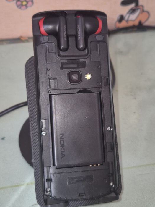 Nokia 5710 XpressAudio