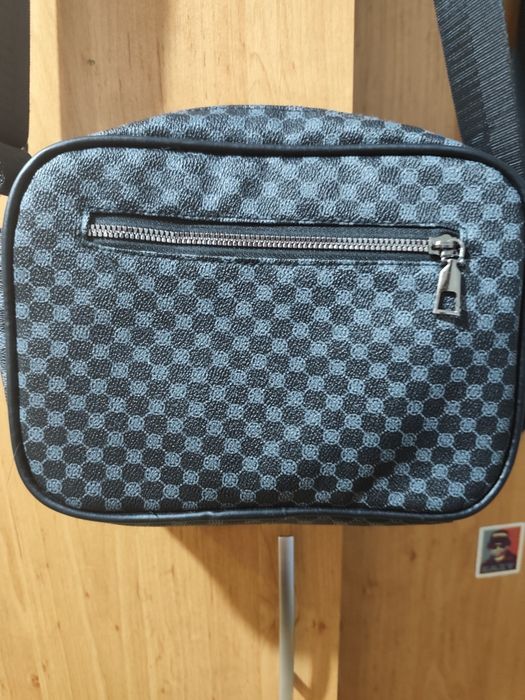 Чанта през рамо мъжка