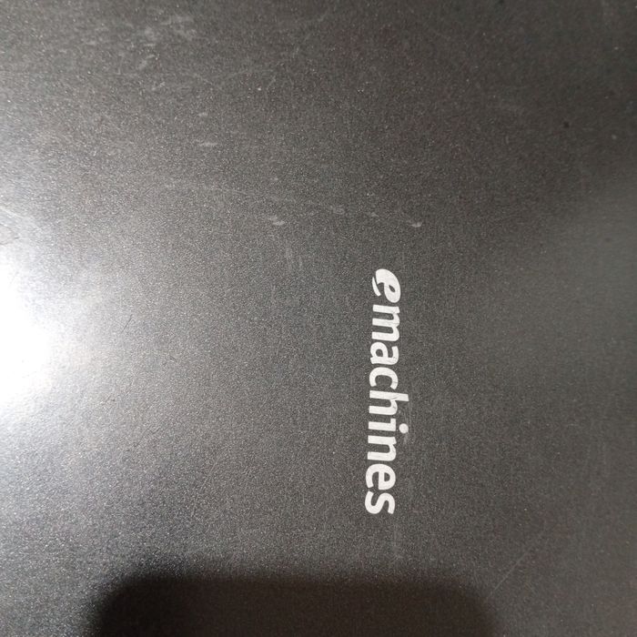 Vând 1 leptop stare bună de funcționare 300 ron