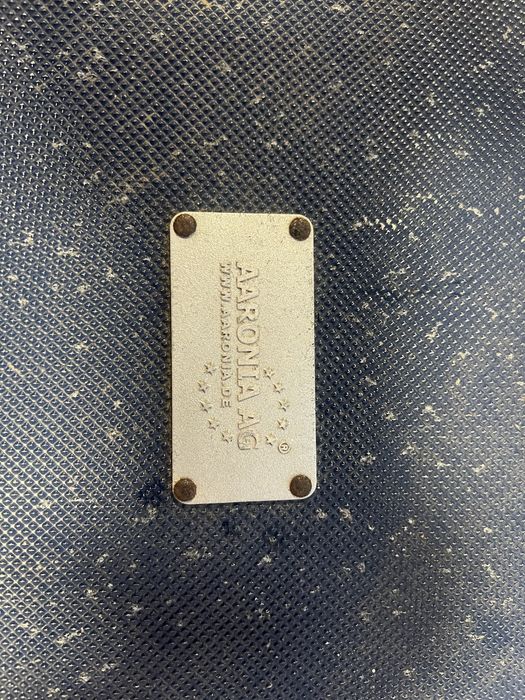 Спектрален анализатор от 700 до 2.5 GHz AARONIA