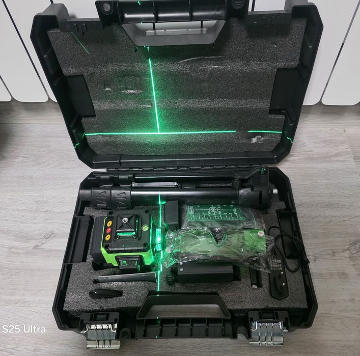 4D  Лазерен Нивелир с 16 Линий STAHLMAYER  Лазера е Модел 2025